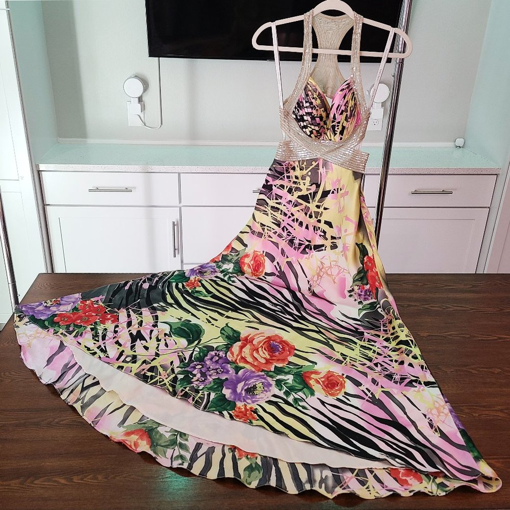 💖 STUNNING David's Bridal Gown 💖 Open on sides!